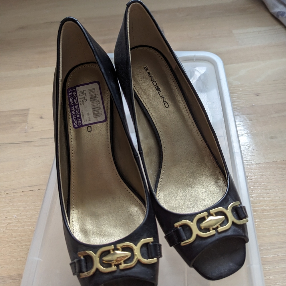 Bandalino Black Pumps/Heels Sz 6.5